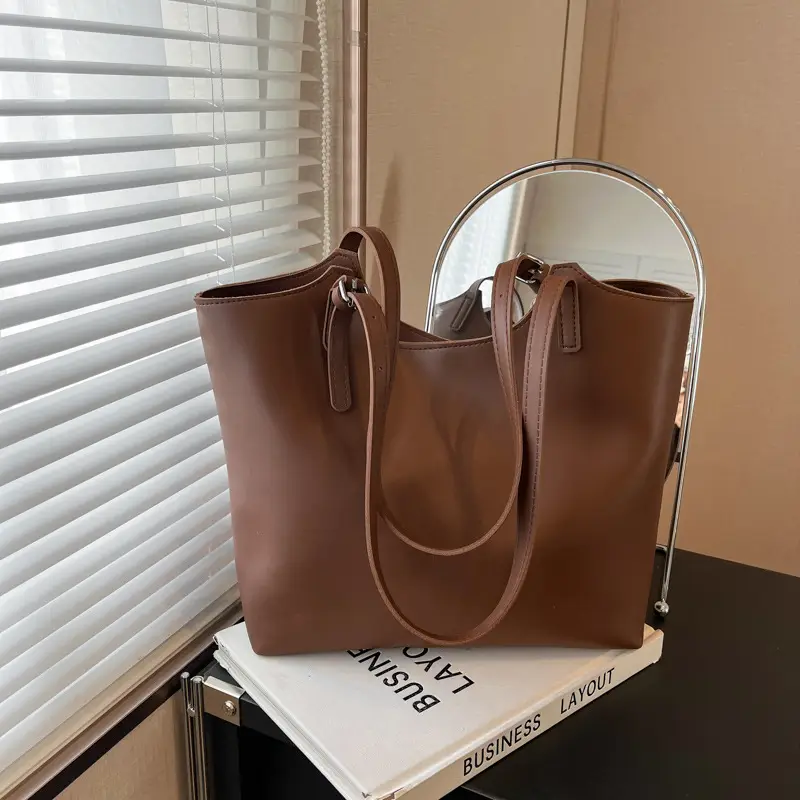 Women's Large Capacity Tan Shoulder Bag 2025 - Image 8