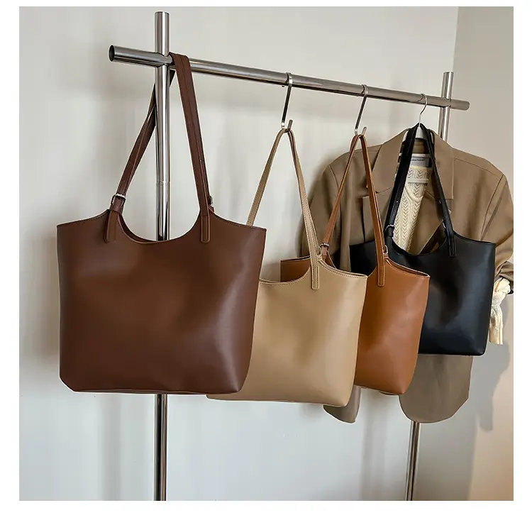 Women's Large Capacity Tan Shoulder Bag 2025 — feature 2