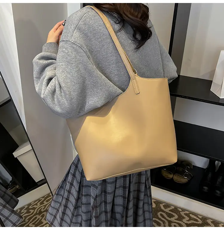 Women's Large Capacity Tan Shoulder Bag 2025 — feature 25
