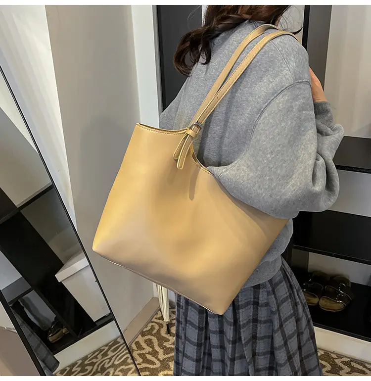 Women's Large Capacity Tan Shoulder Bag 2025 — feature 27