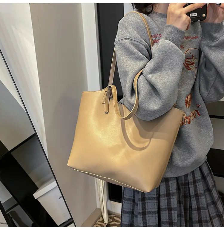 Women's Large Capacity Tan Shoulder Bag 2025 — feature 28