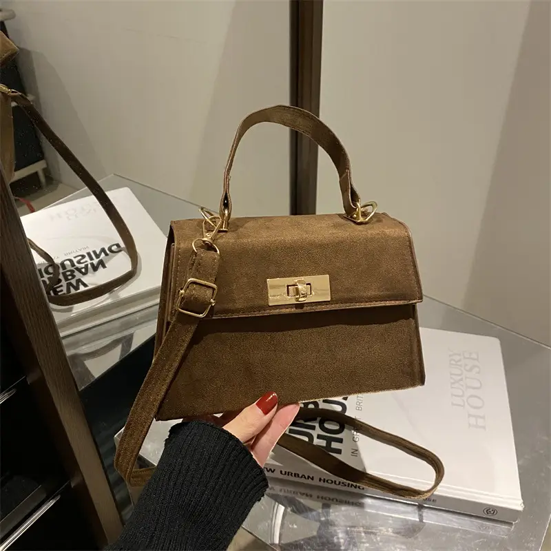 Black Retro Shoulder Crossbody Bag 2025 Kelly Style - Image 8