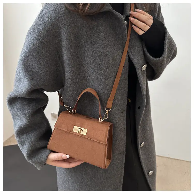 Black Retro Shoulder Crossbody Bag 2025 Kelly Style — feature 12