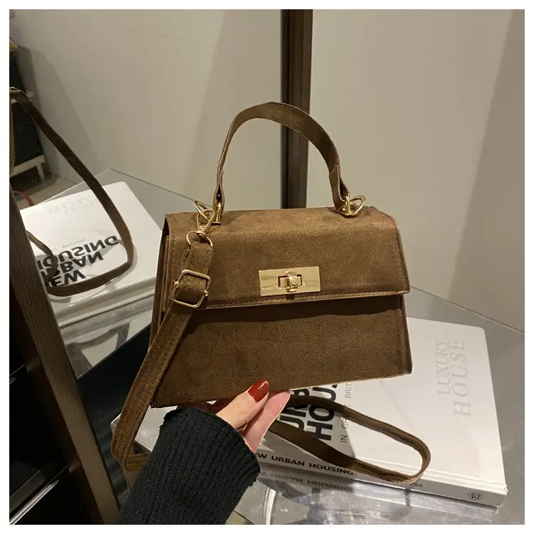 Black Retro Shoulder Crossbody Bag 2025 Kelly Style — feature 23