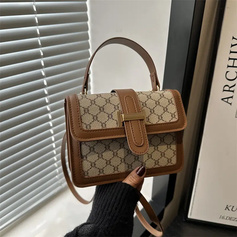 Korean Style Shoulder Crossbody Bag Women's Niche Color Contrast Commuter Small Square Bag - Image 4