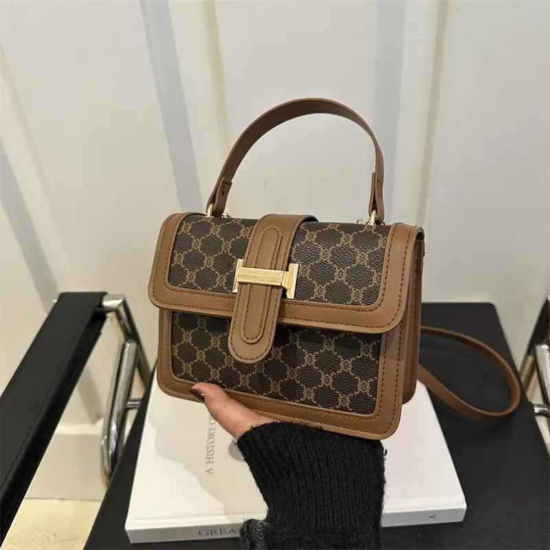 Korean Style Shoulder Crossbody Bag Women's Niche Color Contrast Commuter Small Square Bag - Image 7