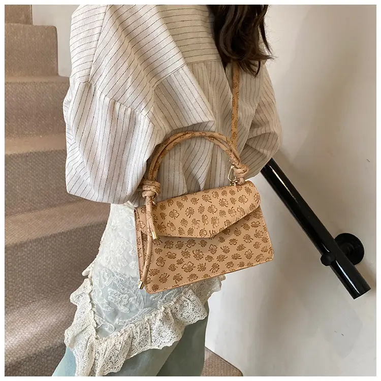 Black Square Shoulder Crossbody Bag for Women 2025 — feature 10