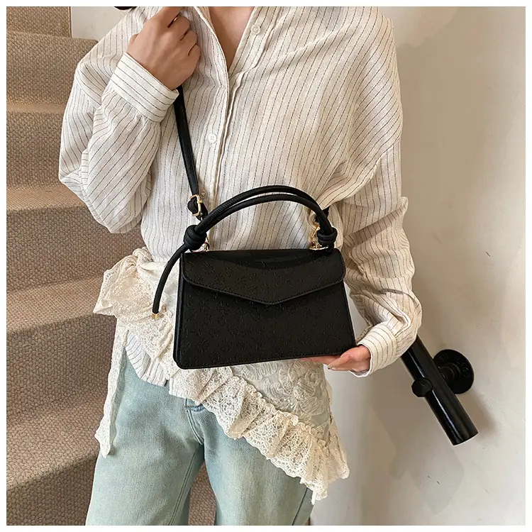 Black Square Shoulder Crossbody Bag for Women 2025 — feature 6