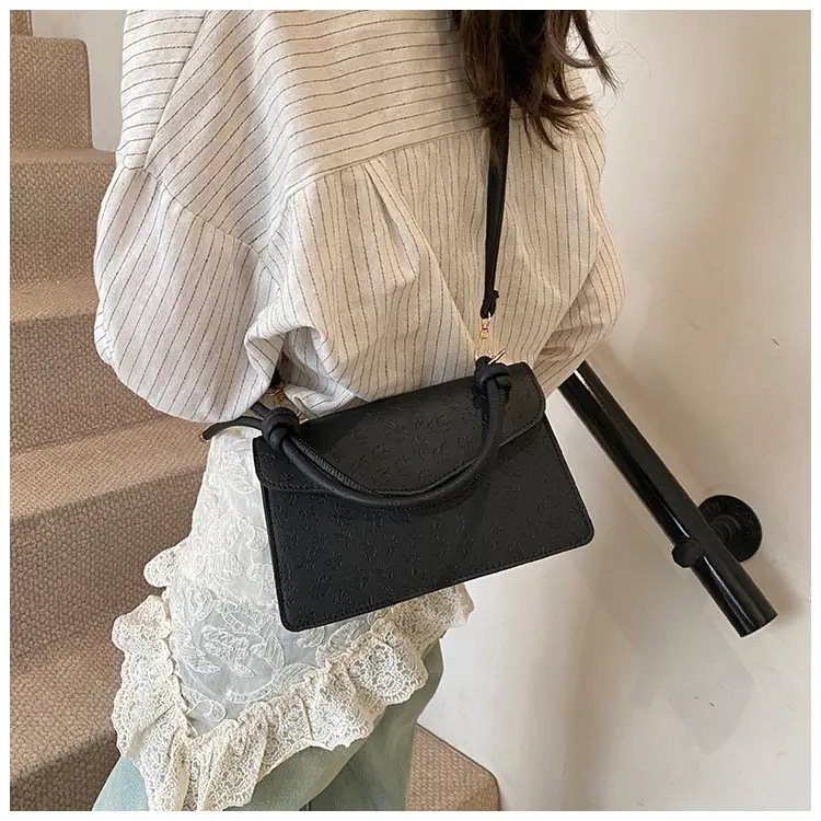 Black Square Shoulder Crossbody Bag for Women 2025 — feature 7