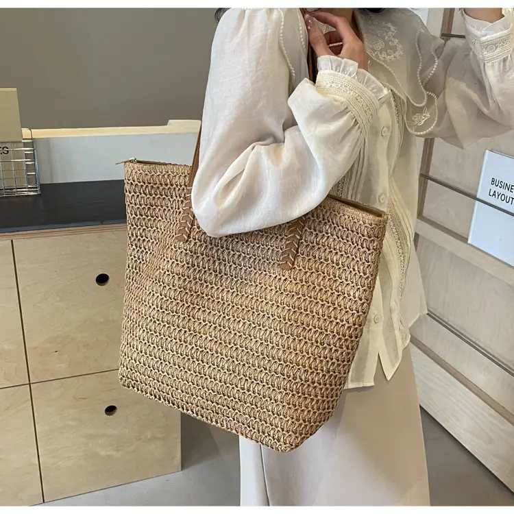 Hollow Straw Shoulder Bag Large Capacity Women — feature 22