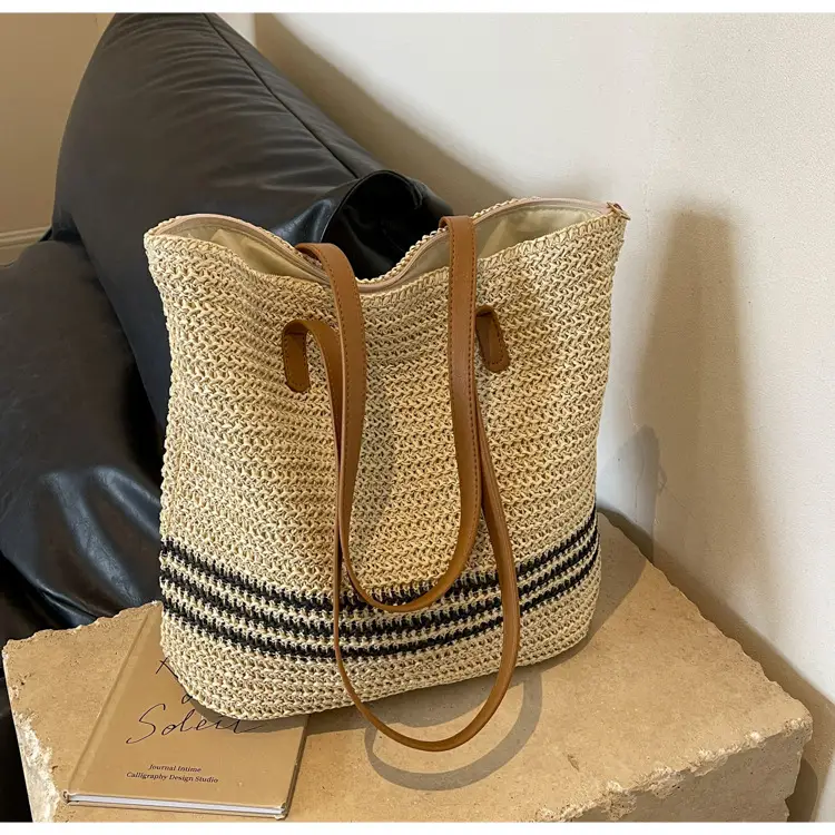 Hollow Straw Shoulder Bag Large Capacity Women — feature 27