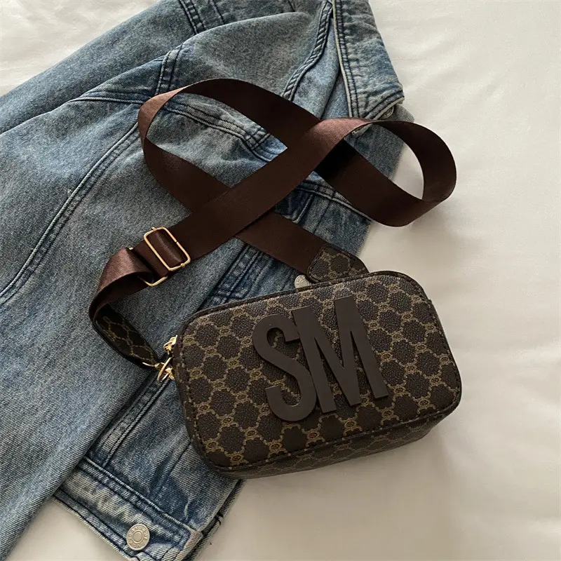 2025 Letter Print Wide Strap Crossbody Bag for Women - Image 3