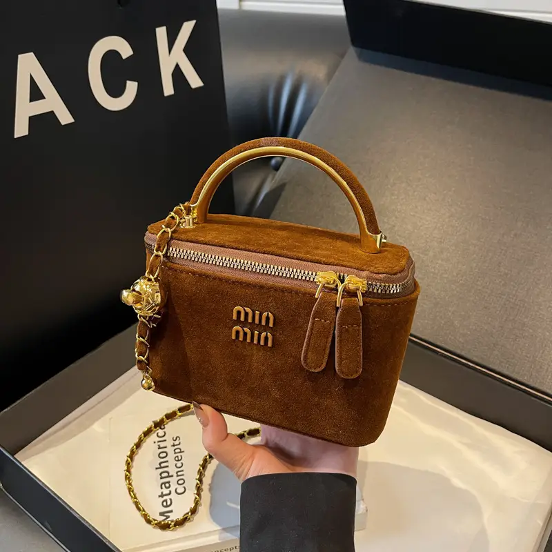 Women's Velvet Crossbody Bag Maroon Gold Chain 2025 - Image 9