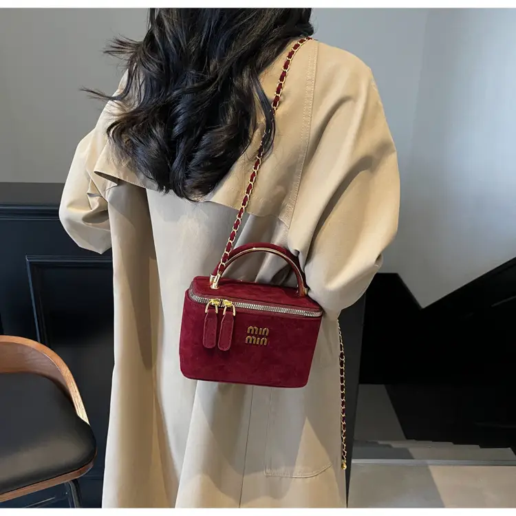 Women's Velvet Crossbody Bag Maroon Gold Chain 2025 — feature 17