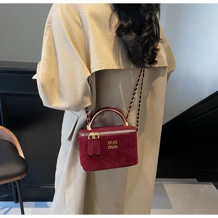 Women's Velvet Crossbody Bag Maroon Gold Chain 2025 — feature 27