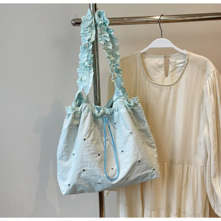 Women's Korean Style Rivet Shoulder Bag Cream — feature 17