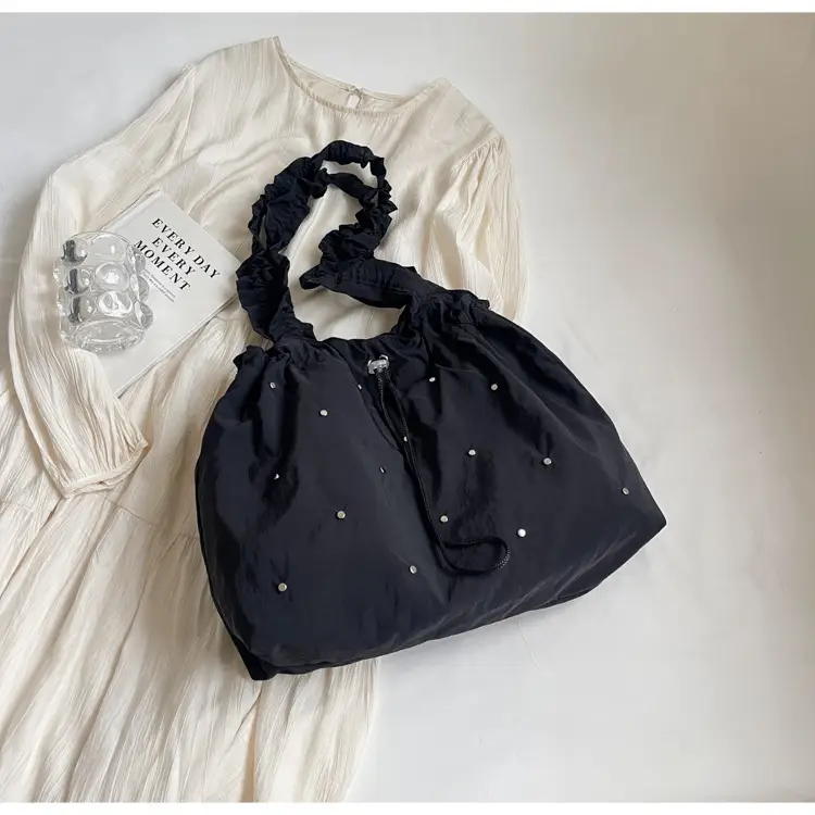 Women's Korean Style Rivet Shoulder Bag Cream — feature 23