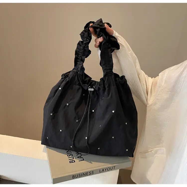 Women's Korean Style Rivet Shoulder Bag Cream — feature 39