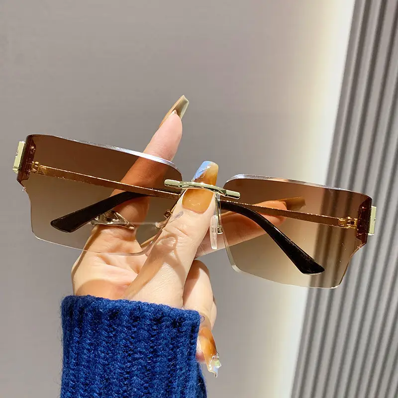 Men Curved Decorative Sunglasses with Metal Frame - Image 4