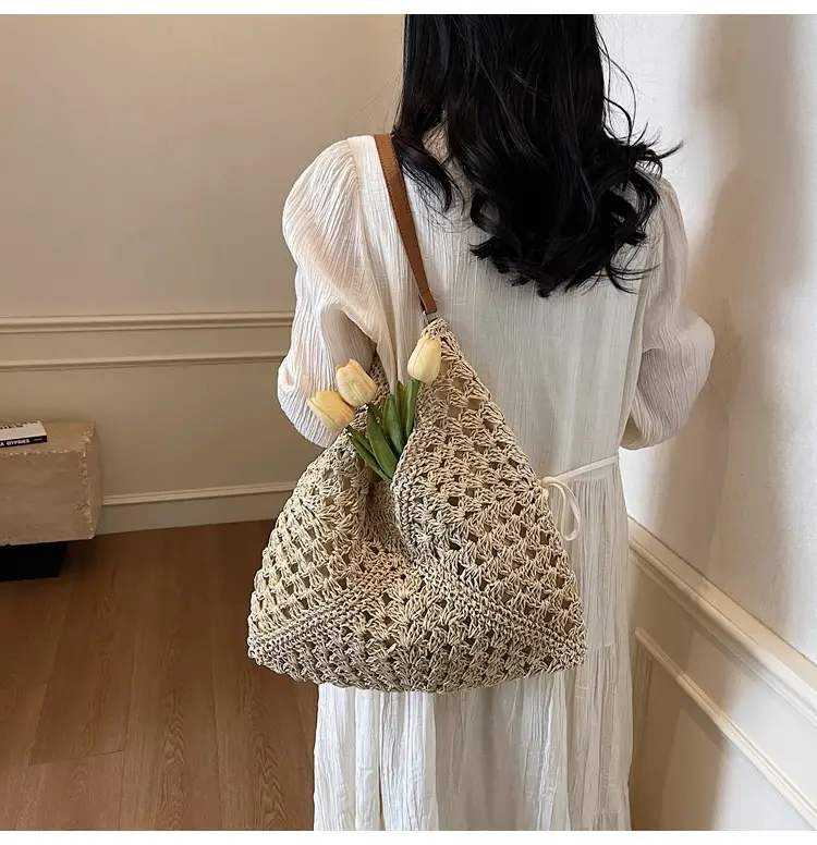 Women's Large Capacity Braided Leather Shoulder Bag — feature 16