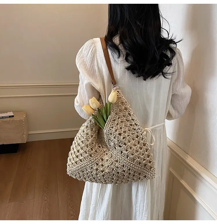 Women's Large Capacity Braided Leather Shoulder Bag — feature 17