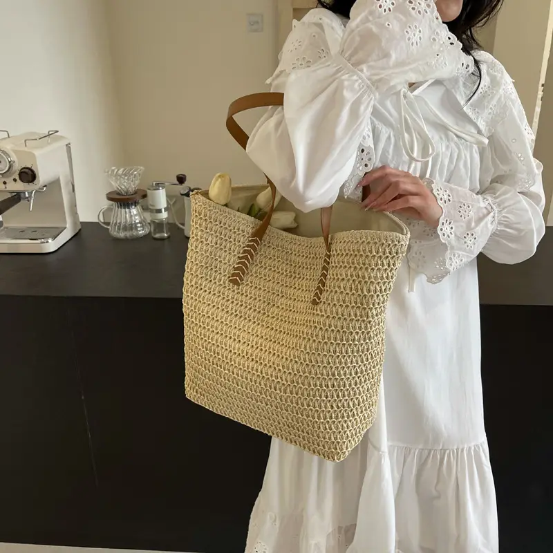 2025 Spring Straw Shoulder Bag Large Capacity Casual Fashion - Image 5