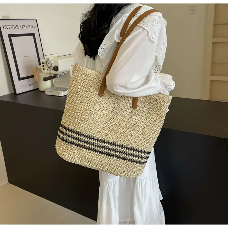2025 Spring Straw Shoulder Bag Large Capacity Casual Fashion — feature 10