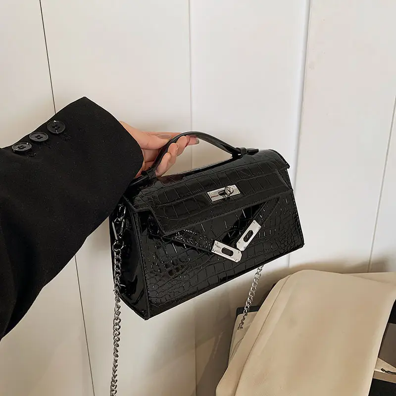 Red Croc Texture Shoulder Bag for Women 2025 - Image 9