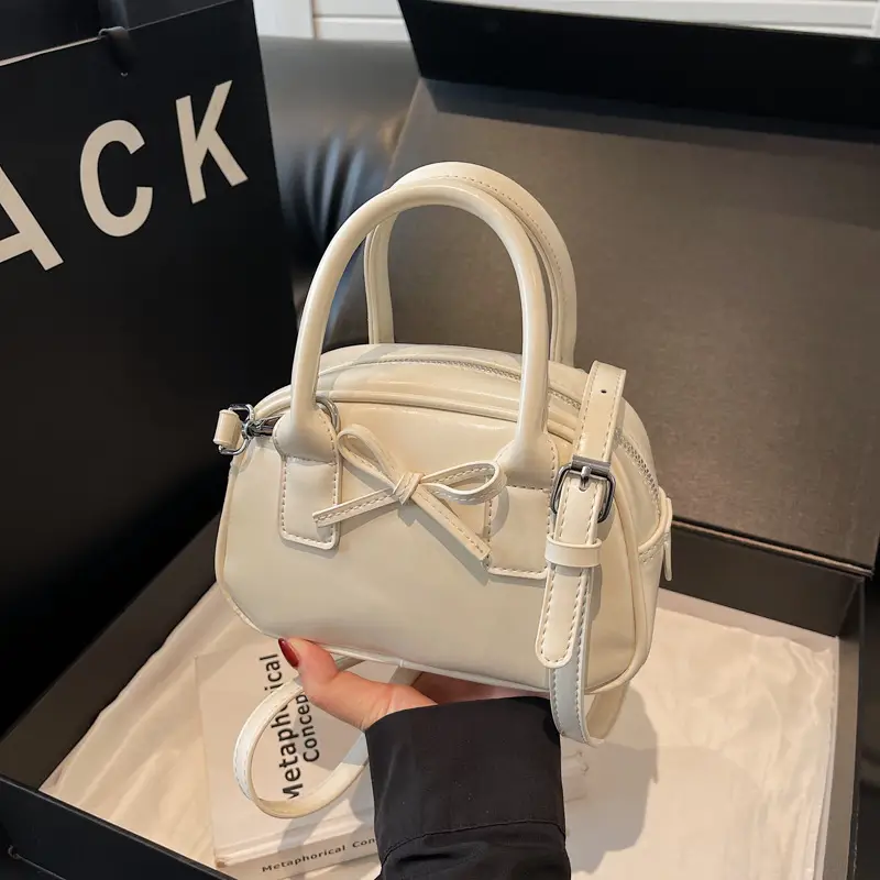 Light Cream Korean Style Bow Shoulder Crossbody Bag