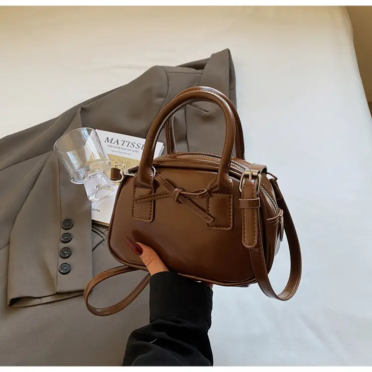 Light Cream Korean Style Bow Shoulder Crossbody Bag — feature 18