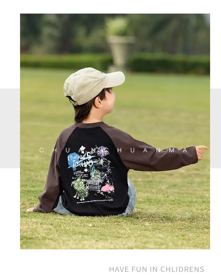 Boy's Korean Style Contrast Raglan T-Shirt with Letter Design — feature 19