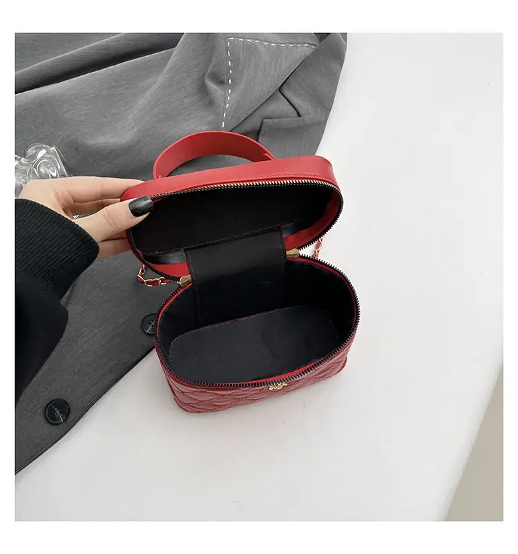 2026 Rhombus Chain Shoulder Crossbody Bag for Women — feature 17