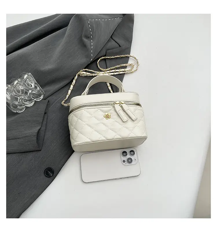 2026 Rhombus Chain Shoulder Crossbody Bag for Women — feature 21