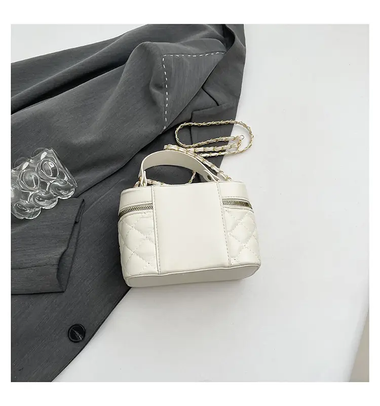 2026 Rhombus Chain Shoulder Crossbody Bag for Women — feature 22