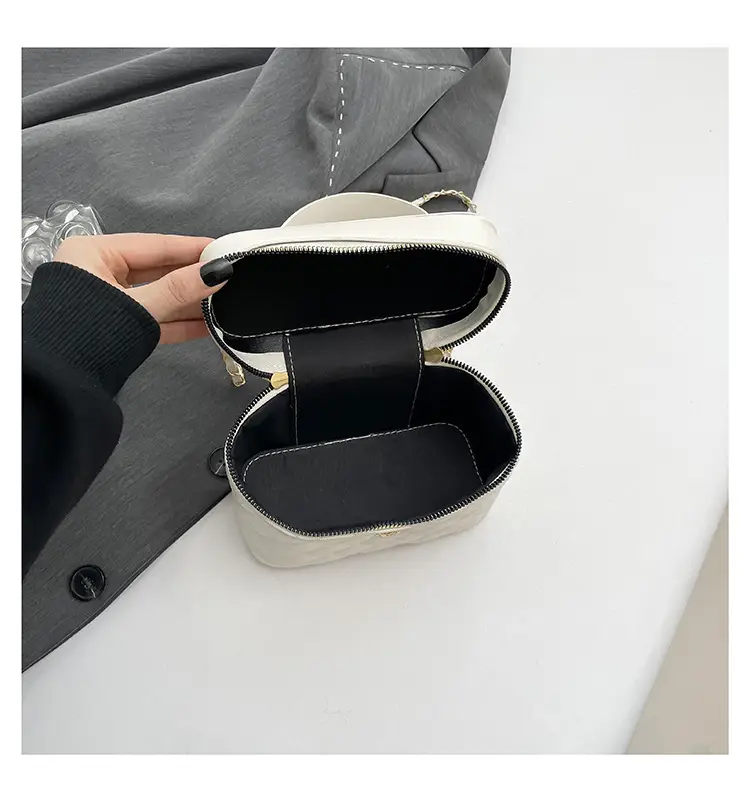 2026 Rhombus Chain Shoulder Crossbody Bag for Women — feature 23