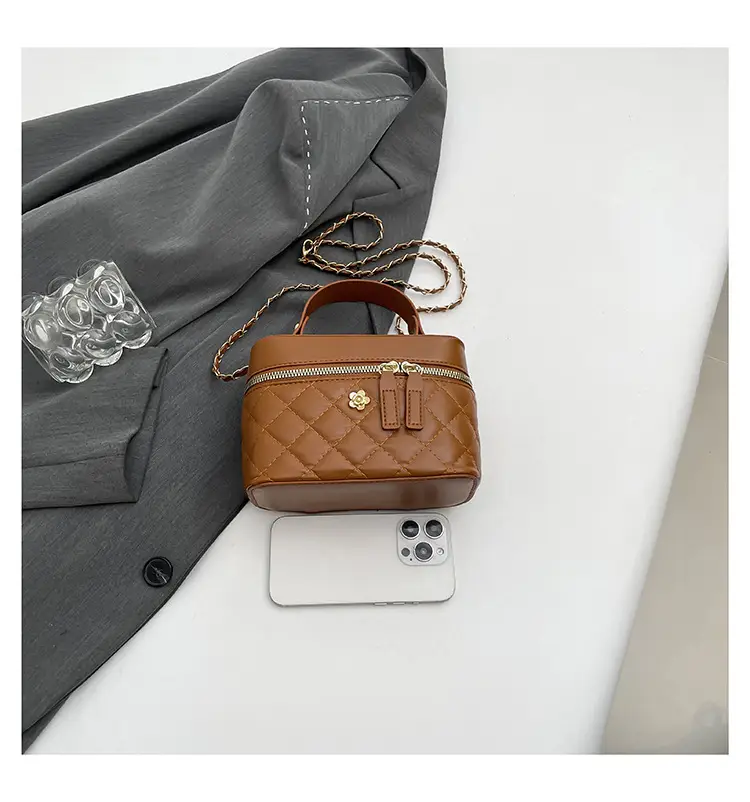 2026 Rhombus Chain Shoulder Crossbody Bag for Women — feature 24