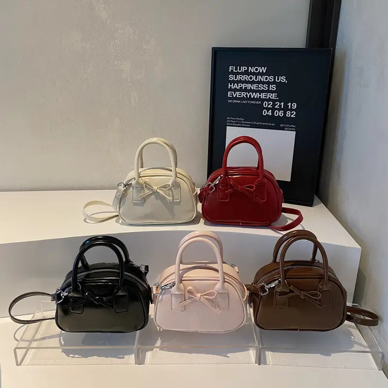 Red Bowknot Shell Handbag for Women