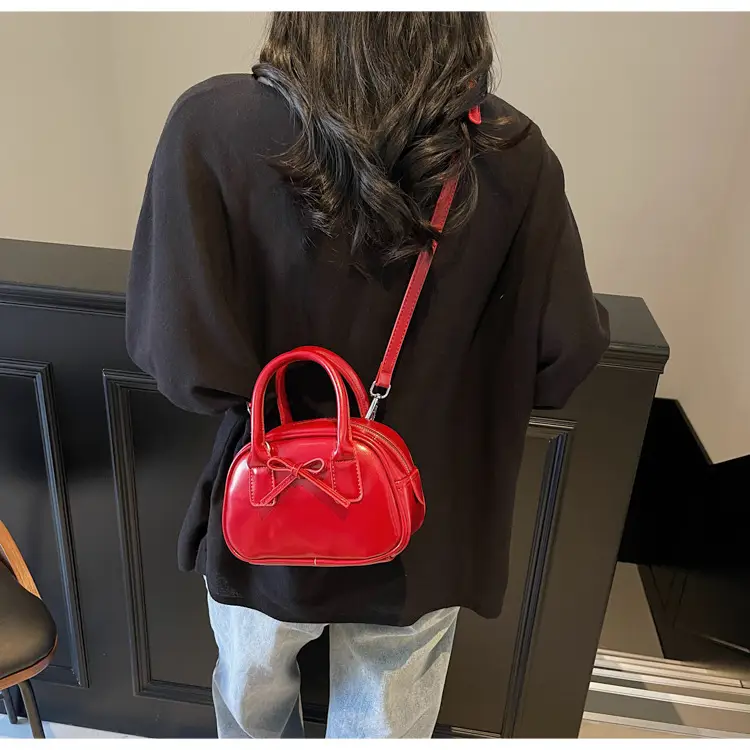 Red Bowknot Shell Handbag for Women — feature 17