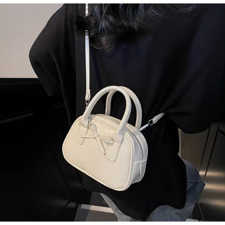 Red Bowknot Shell Handbag for Women — feature 18