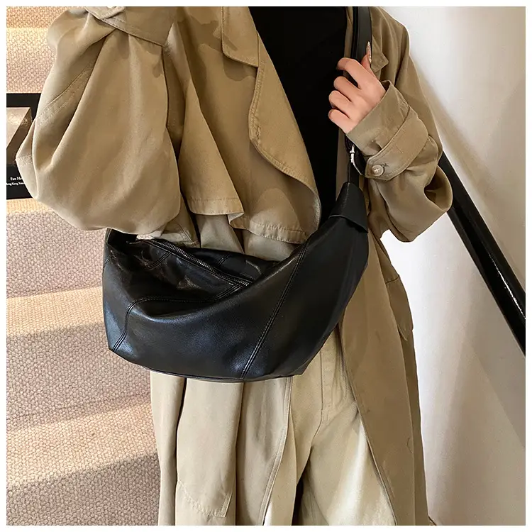 Black Crossbody Bag for Women Large Capacity 2025 — feature 19