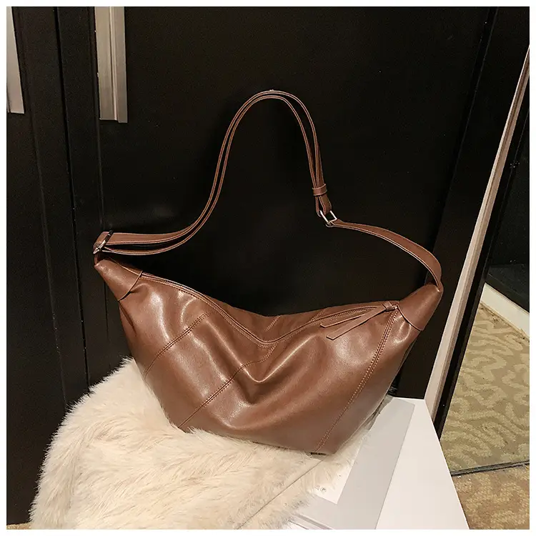 Black Crossbody Bag for Women Large Capacity 2025 — feature 29