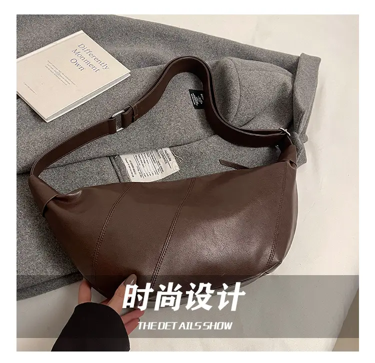 Black Crossbody Bag for Women Large Capacity 2025 — feature 3