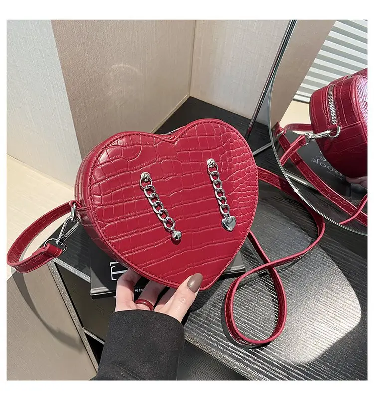 Heart Shape Red PU Chain Bag for Women — feature 10