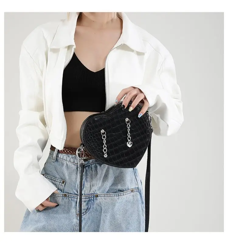 Heart Shape Red PU Chain Bag for Women — feature 7