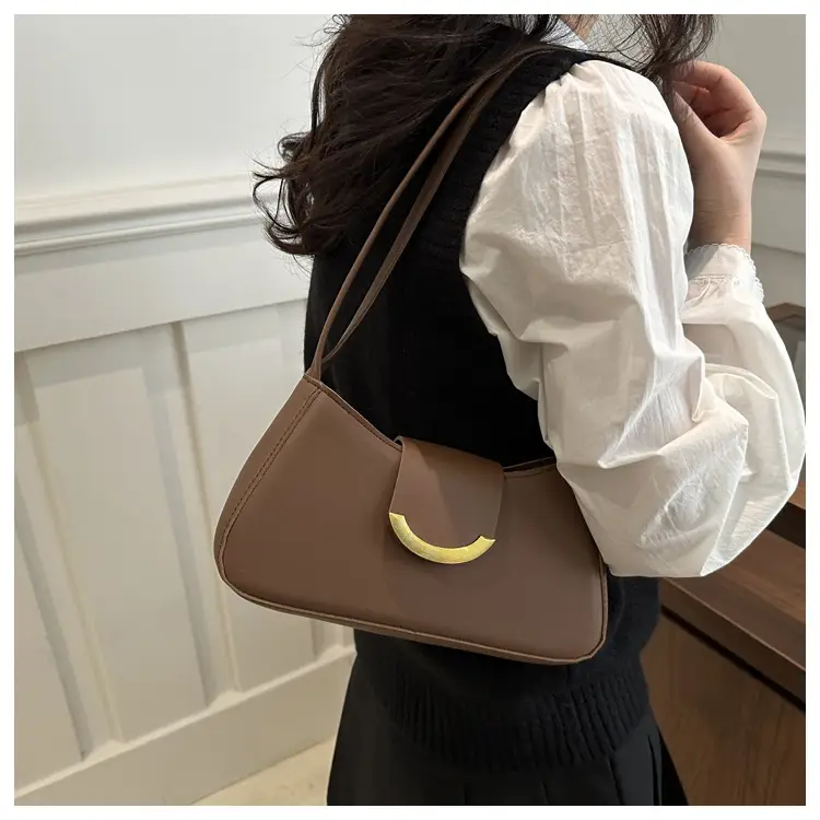 Women's Black Shoulder Bag with Gold Trim 2024 Spring — feature 18