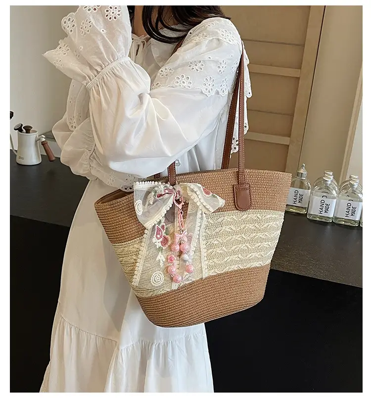 Women Straw Woven Beach Bag Large Capacity 2026 — feature 2