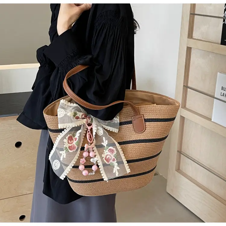 Women Straw Woven Beach Bag Large Capacity 2026 — feature 23