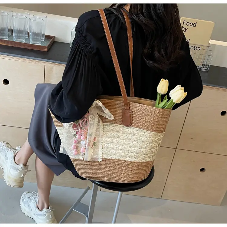 Women Straw Woven Beach Bag Large Capacity 2026 — feature 31