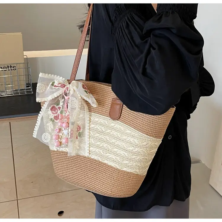 Women Straw Woven Beach Bag Large Capacity 2026 — feature 35