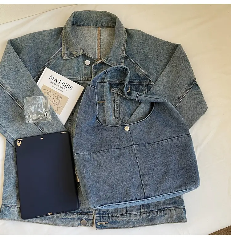 Women Denim Shoulder Bag Commuter Light Blue — feature 4